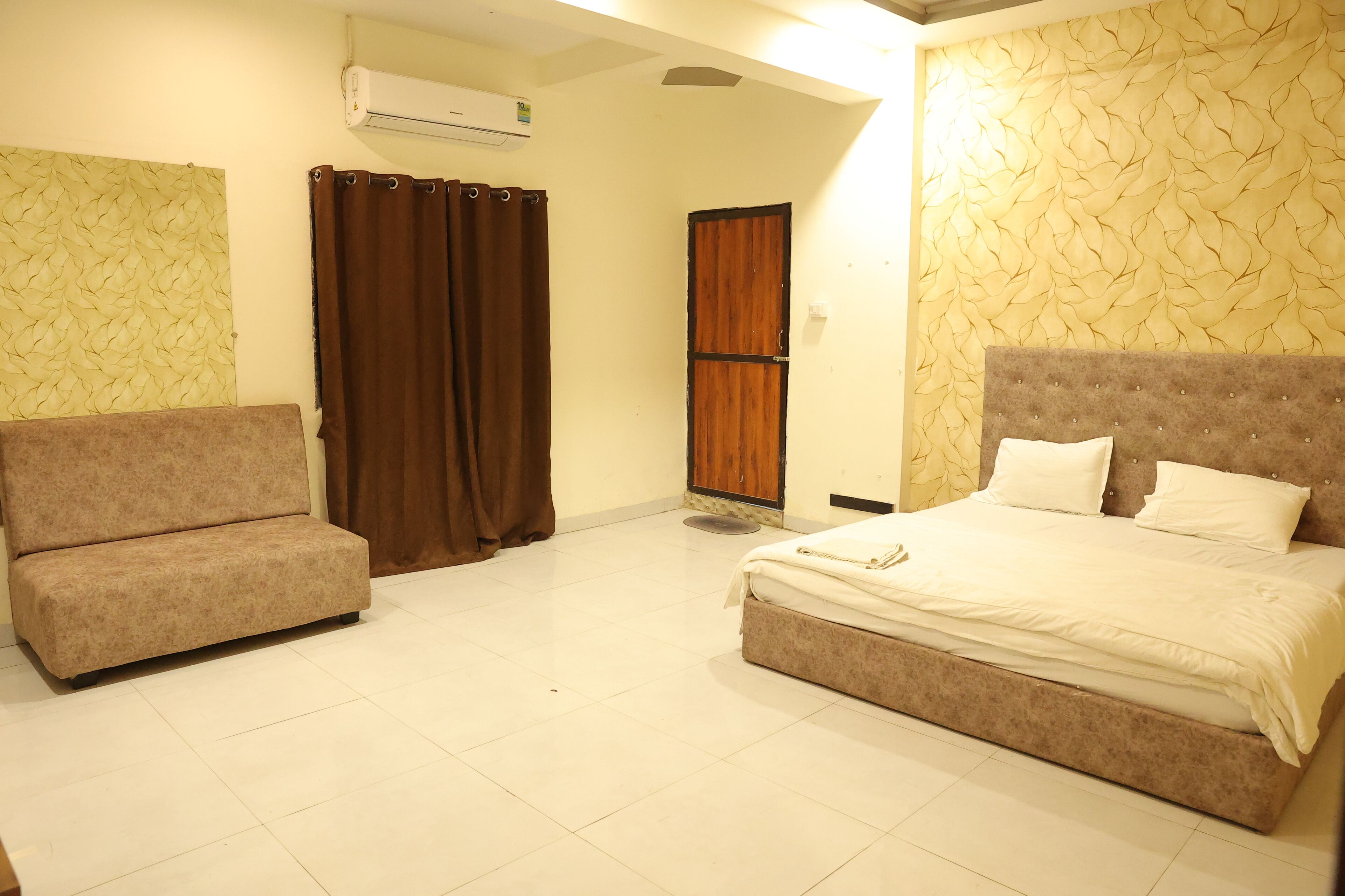 Hotel Gauransh