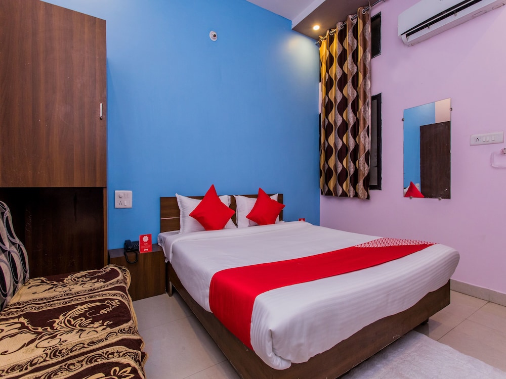 Hotel Manorama Palace By OYO Rooms