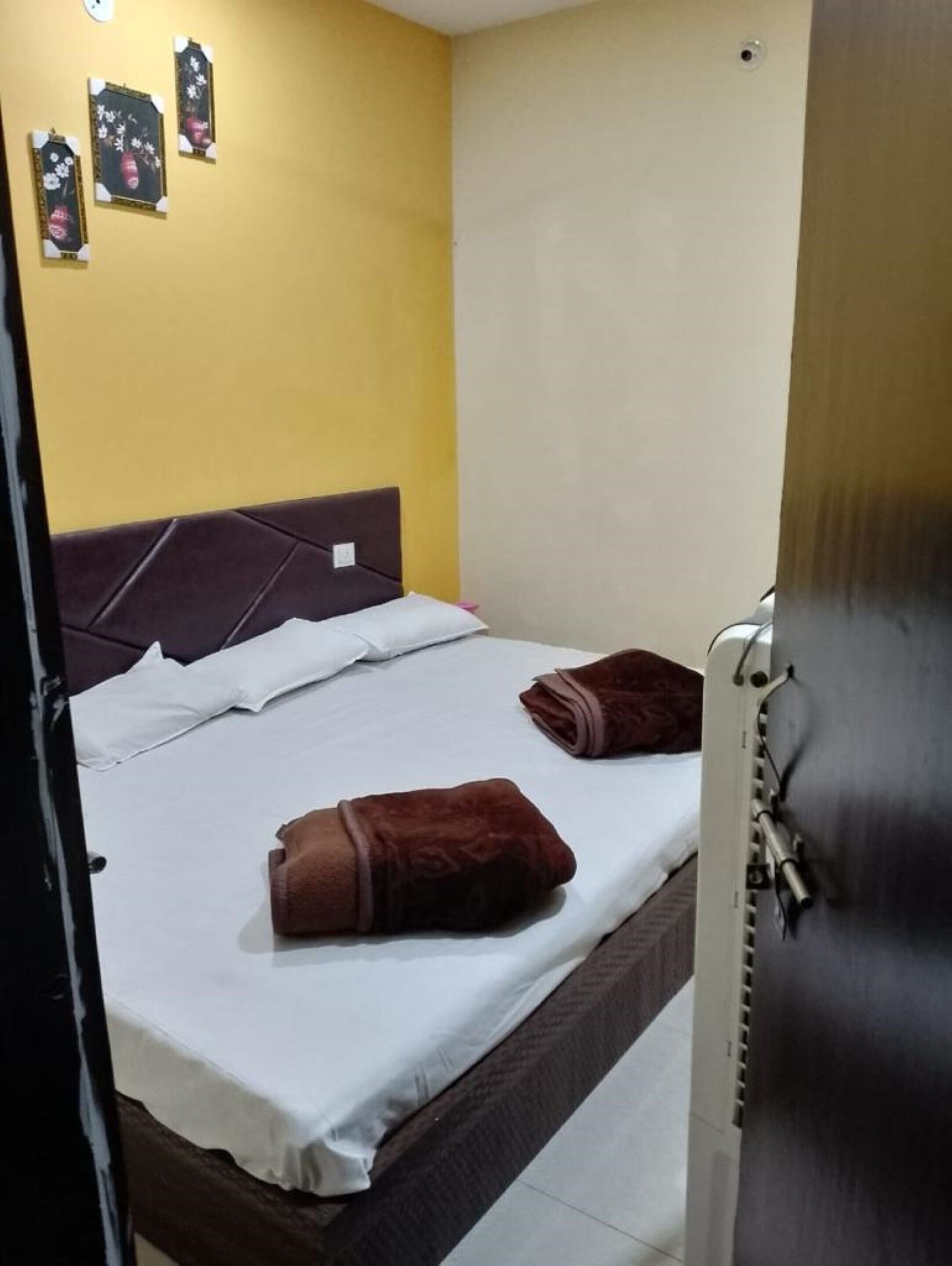 Hotel Priyanshi Palace