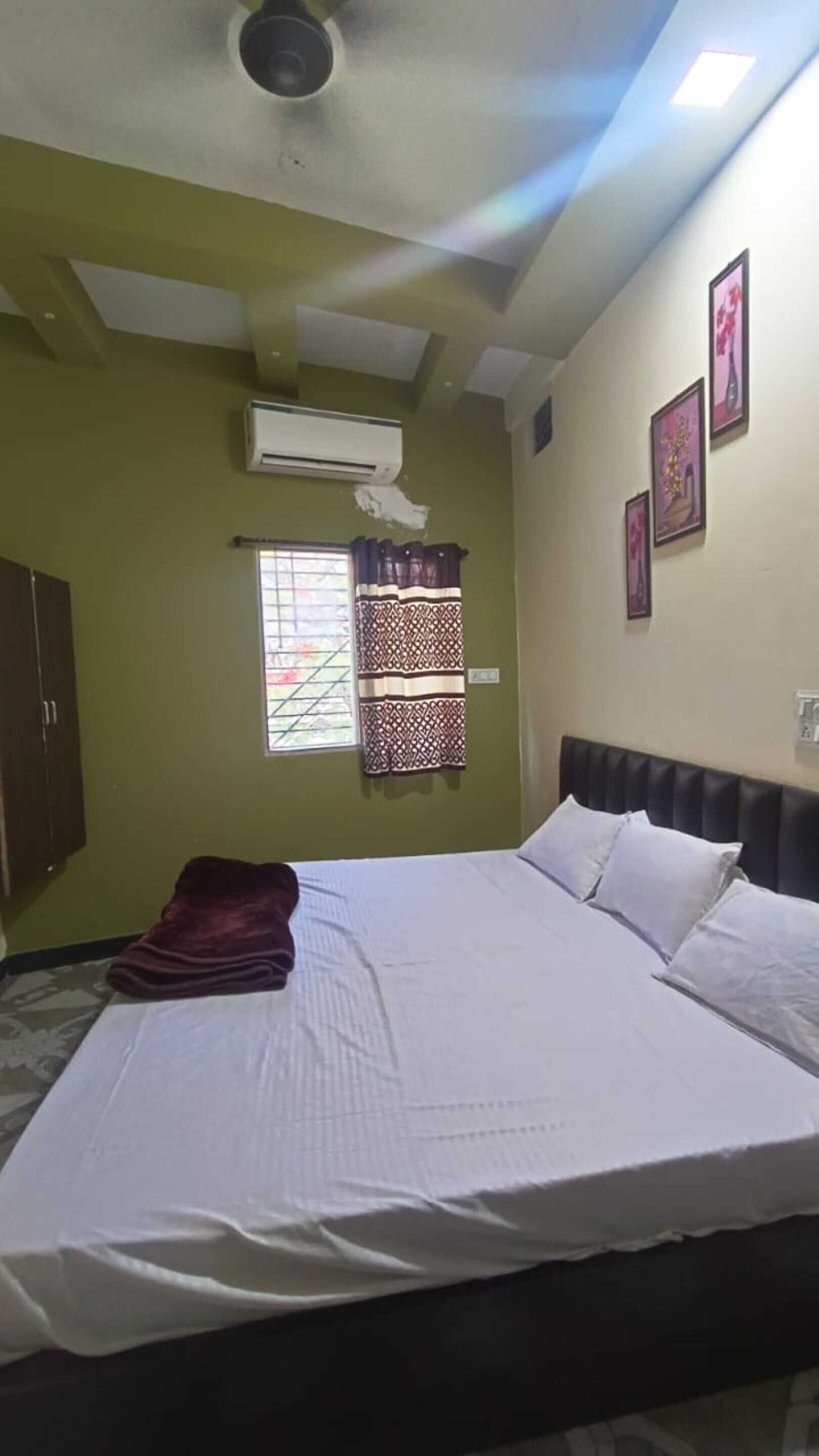 Hotel Priyanshi Palace