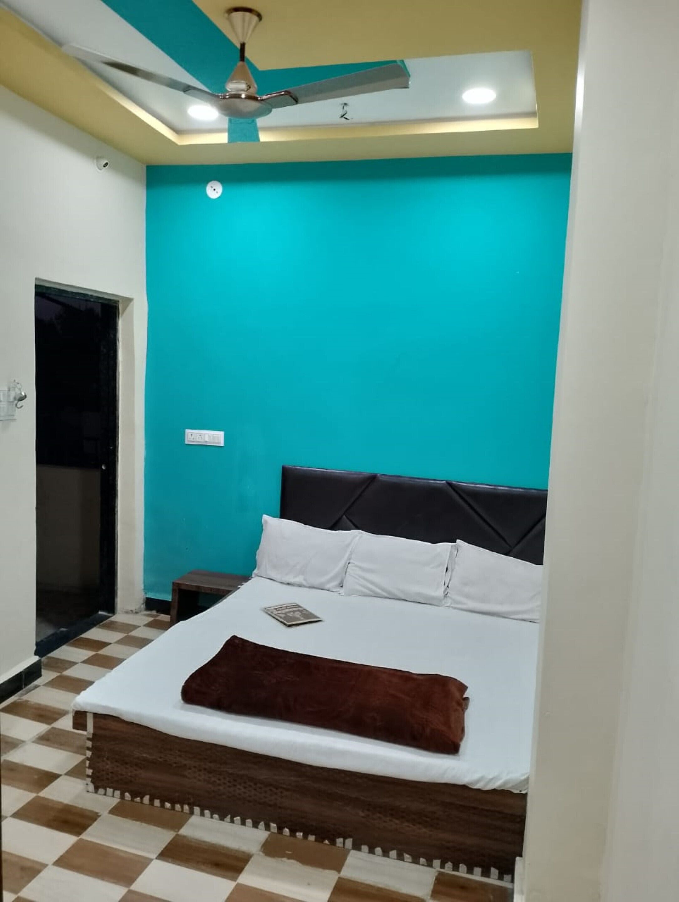 Hotel Priyanshi Palace