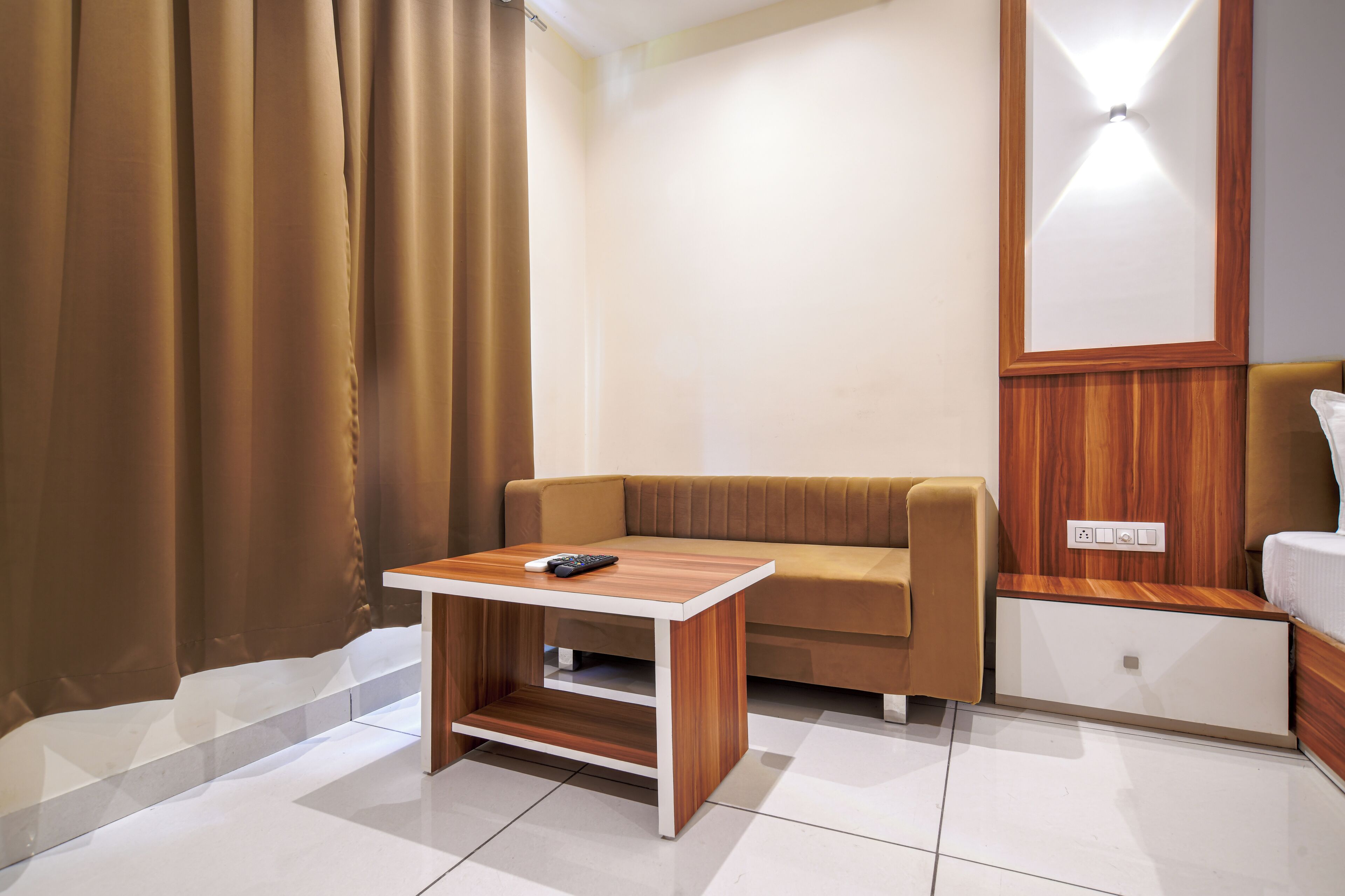 Hotel Radhe Krishna Resort