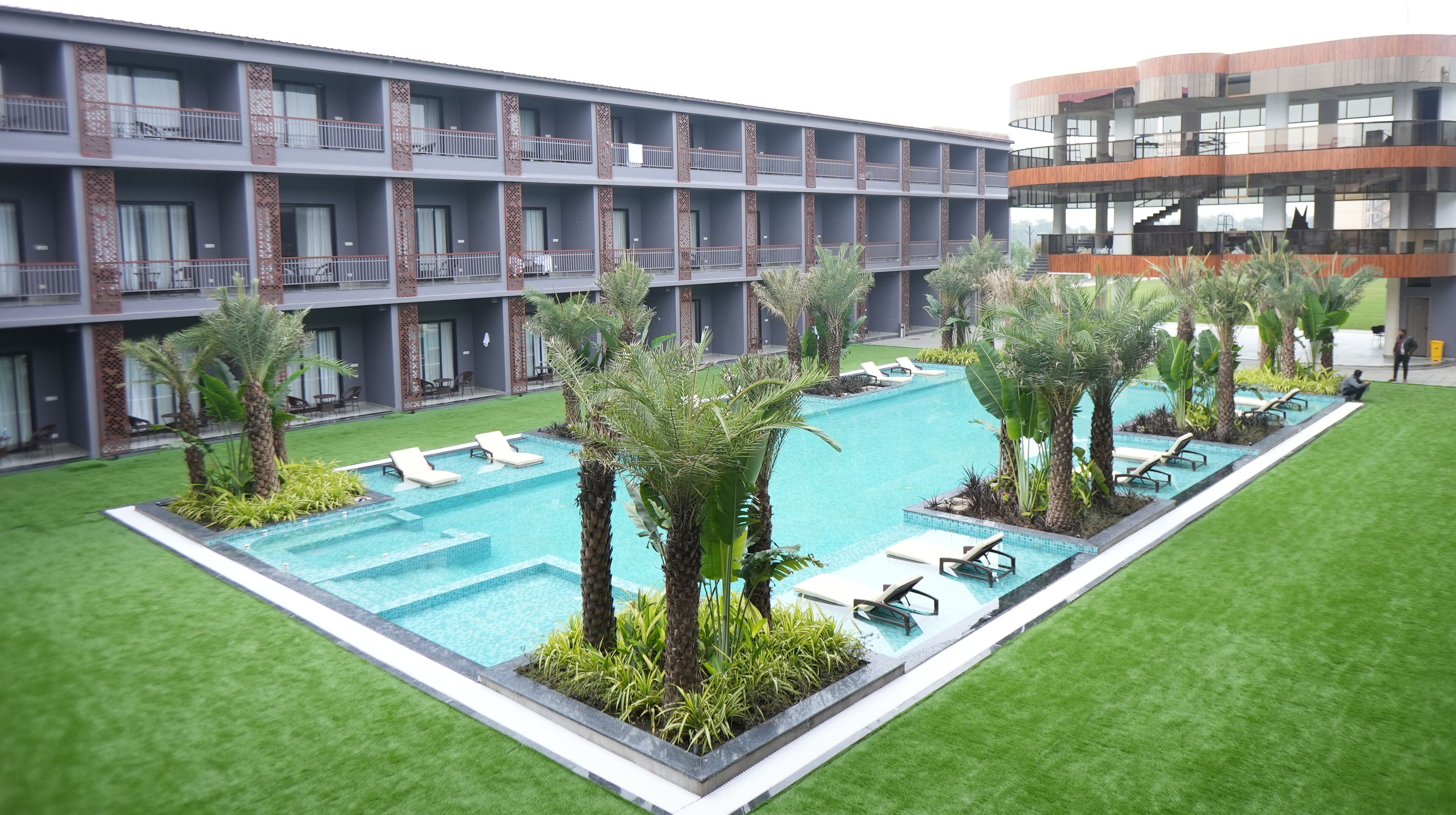 Mansa Club And Resort