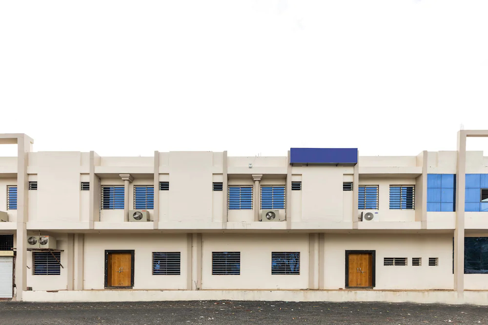 Hotel Tirupati Palace