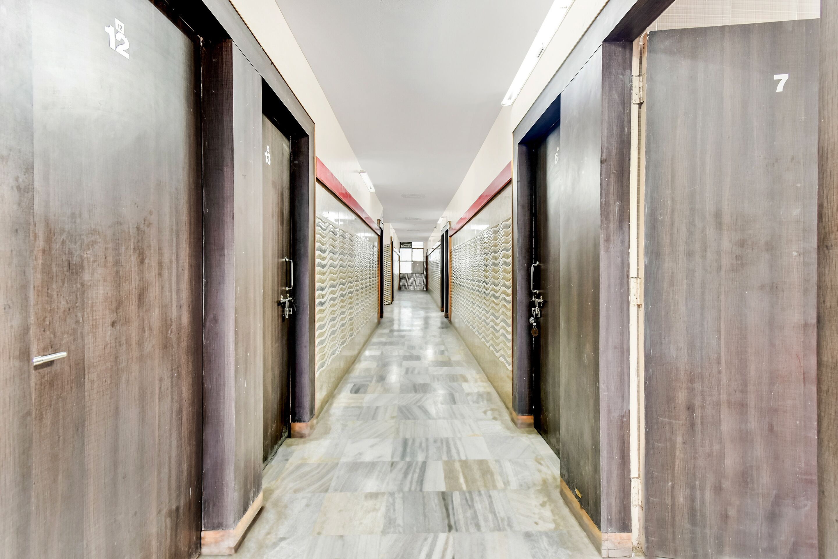 Hotel Shangrila Inn by OYO Rooms