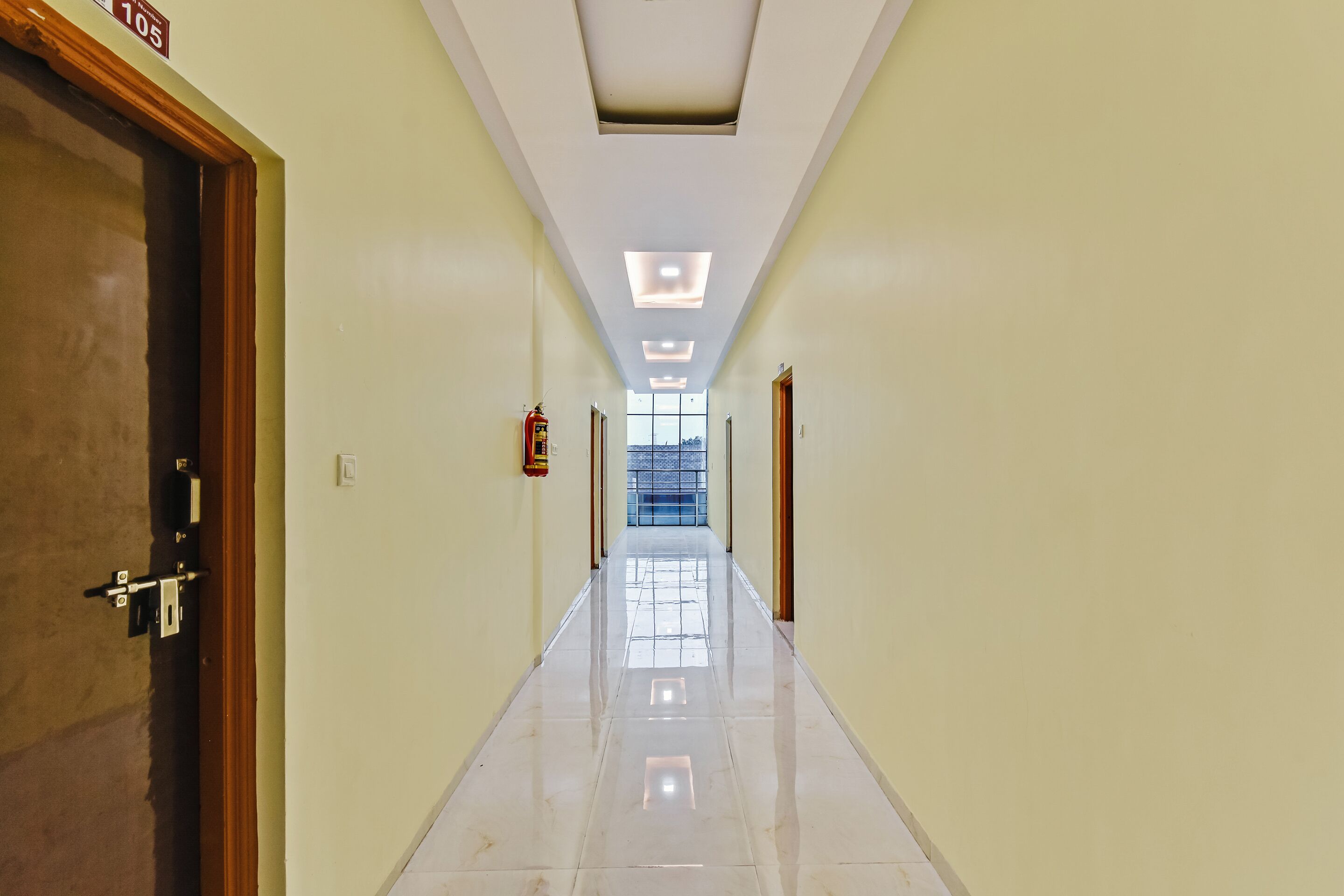 Hotel Siddheshwar by OYO Rooms