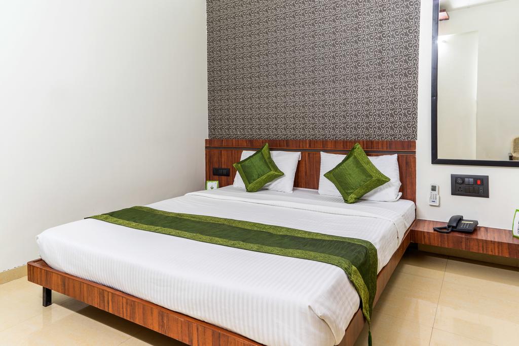 Royal Kourt Hotel