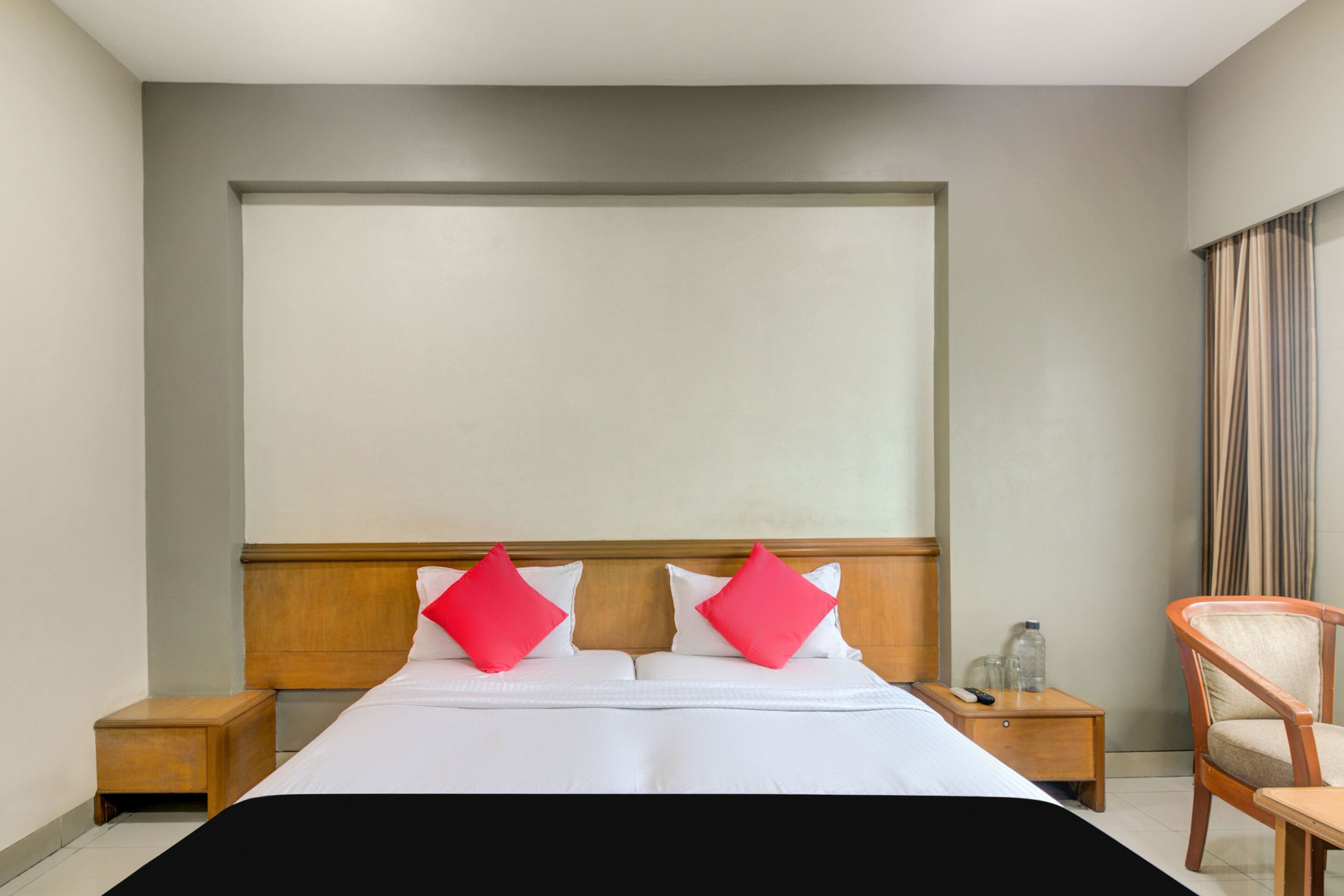 Tuliipstays Hotel Ashok Bhiwandi by OYO Rooms