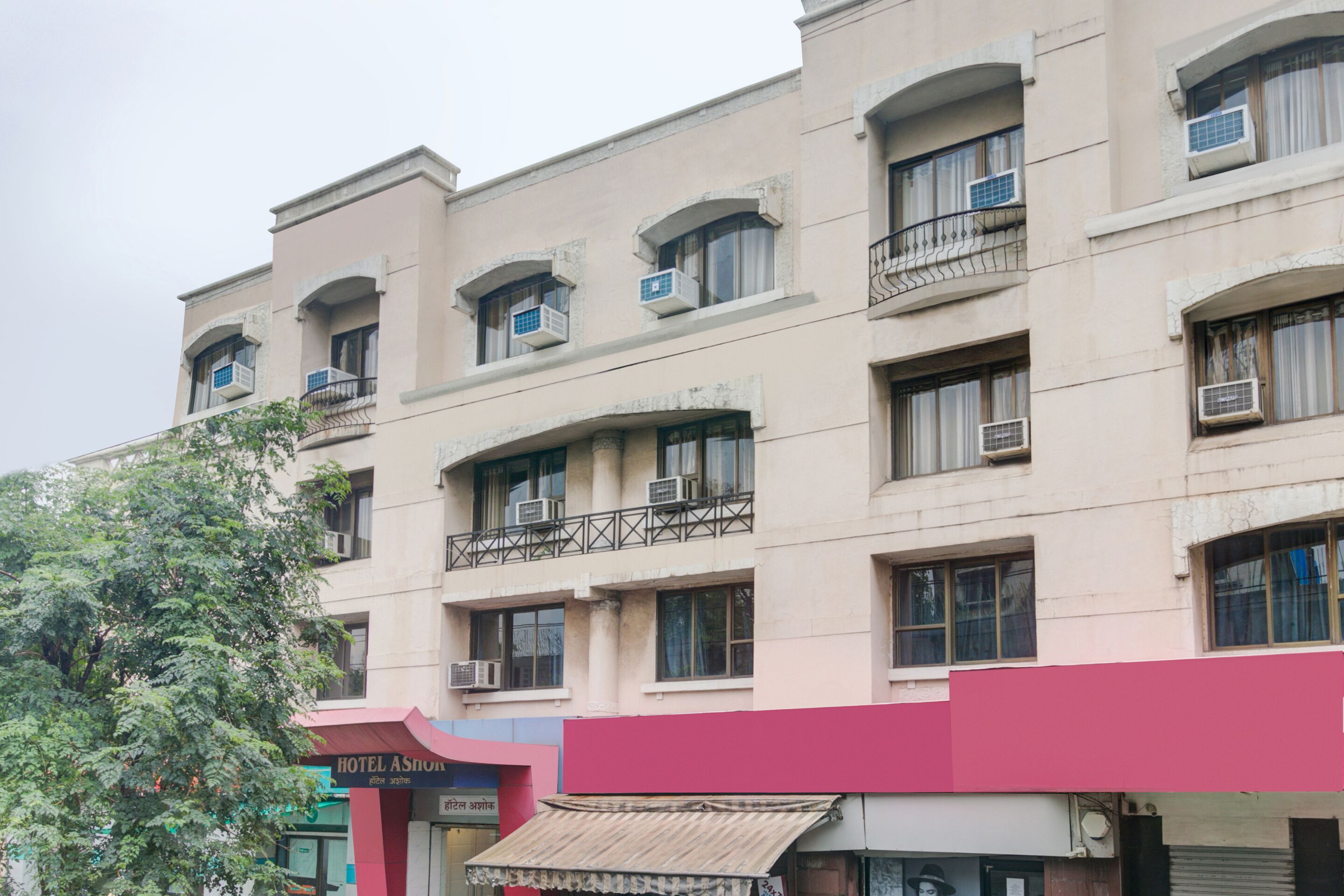 Tuliipstays Hotel Ashok Bhiwandi by OYO Rooms