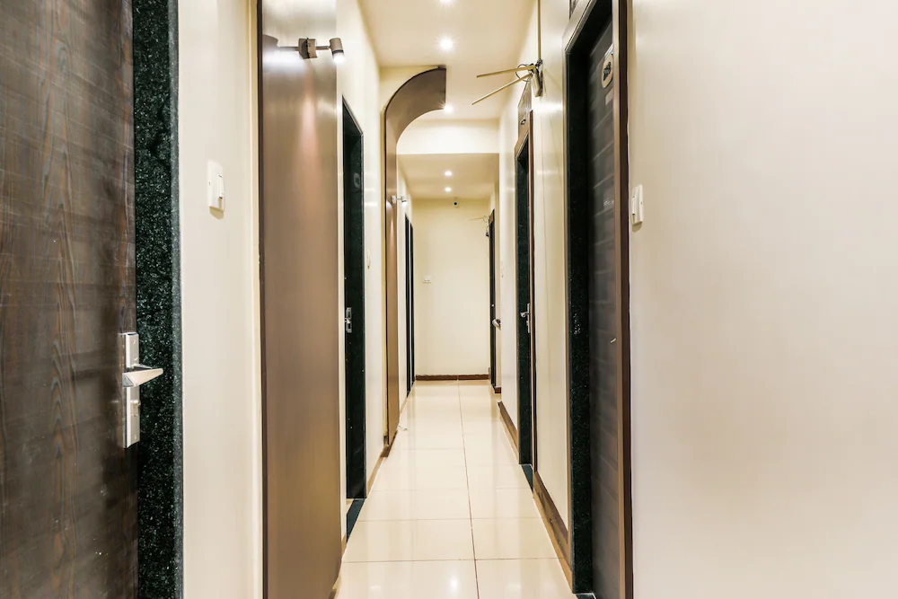 Adore Inn by FabHotels