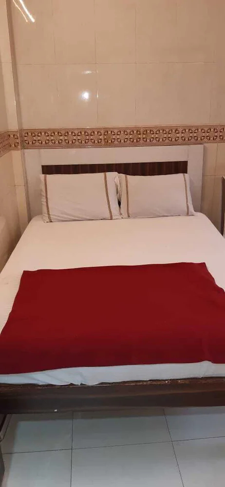 Asha Hotel