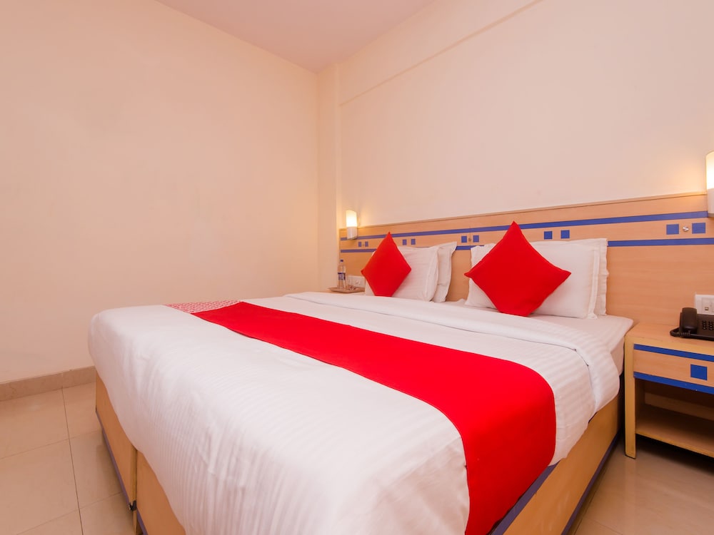 Blue Sapphires By OYO Rooms