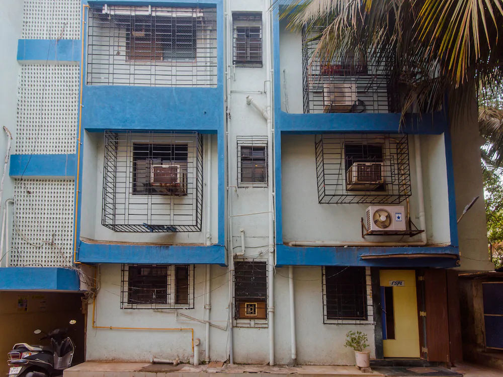 Blue Sapphires By OYO Rooms