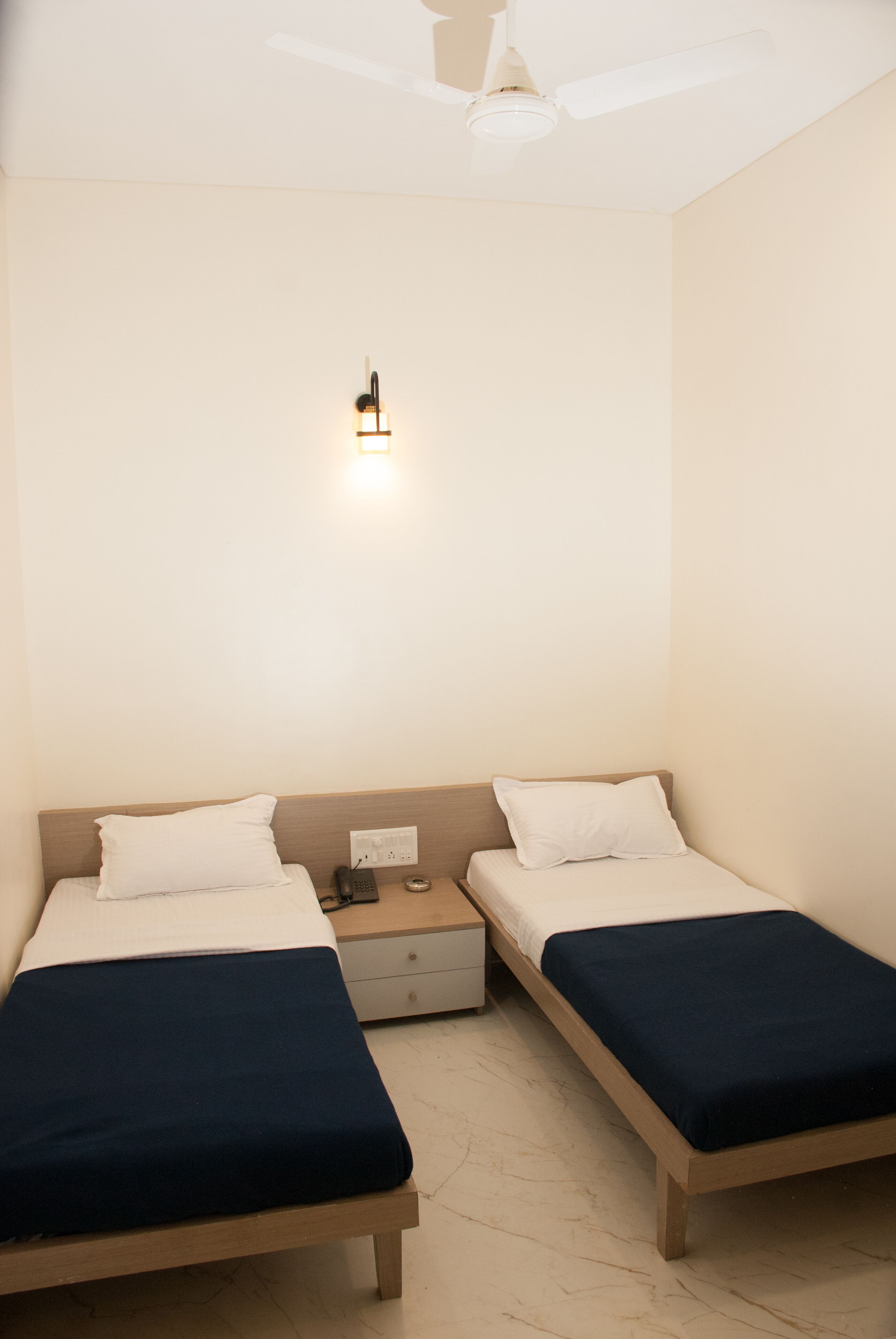 City Hotel