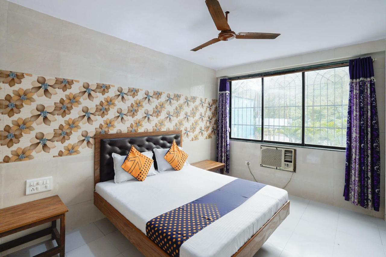 Dipesh Lodge by OYO Rooms