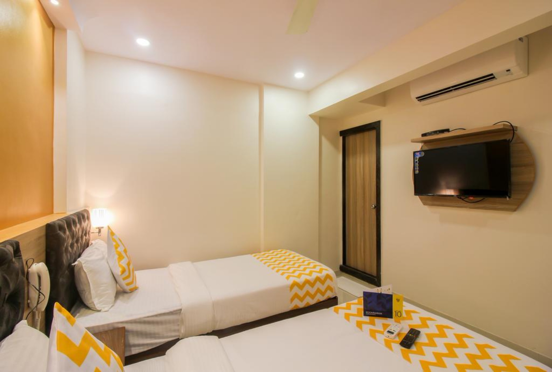 Fabhotel Hill Park Mumbai Airport
