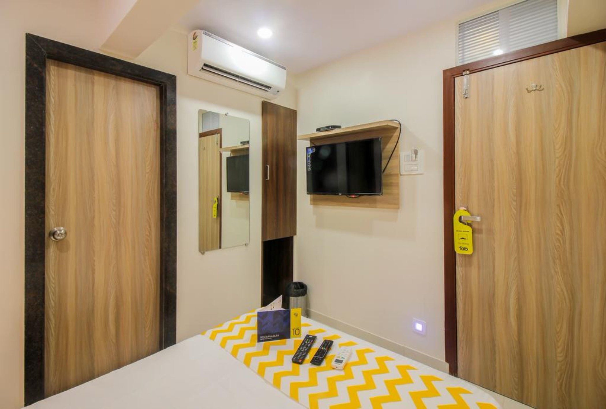 Fabhotel Hill Park Mumbai Airport