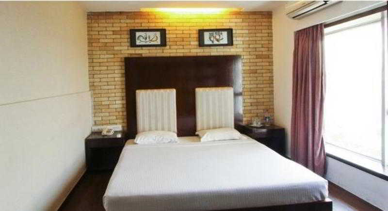 FabHotel Savoy Suites