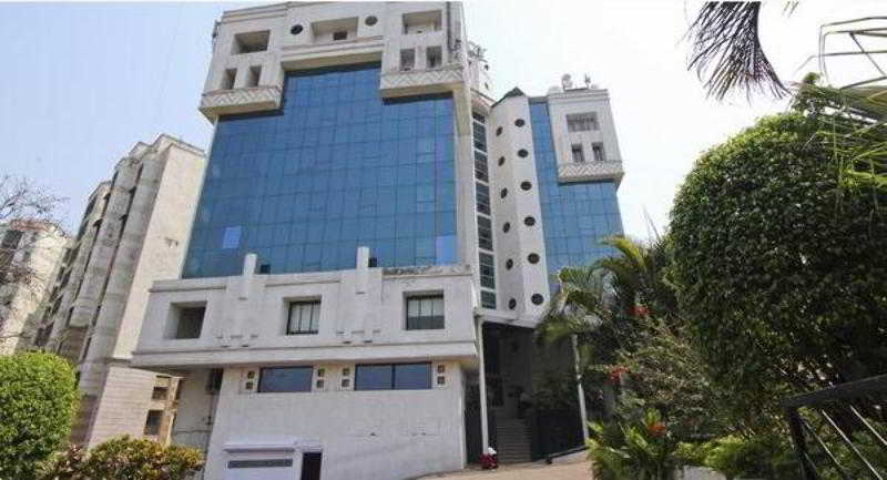 FabHotel Savoy Suites
