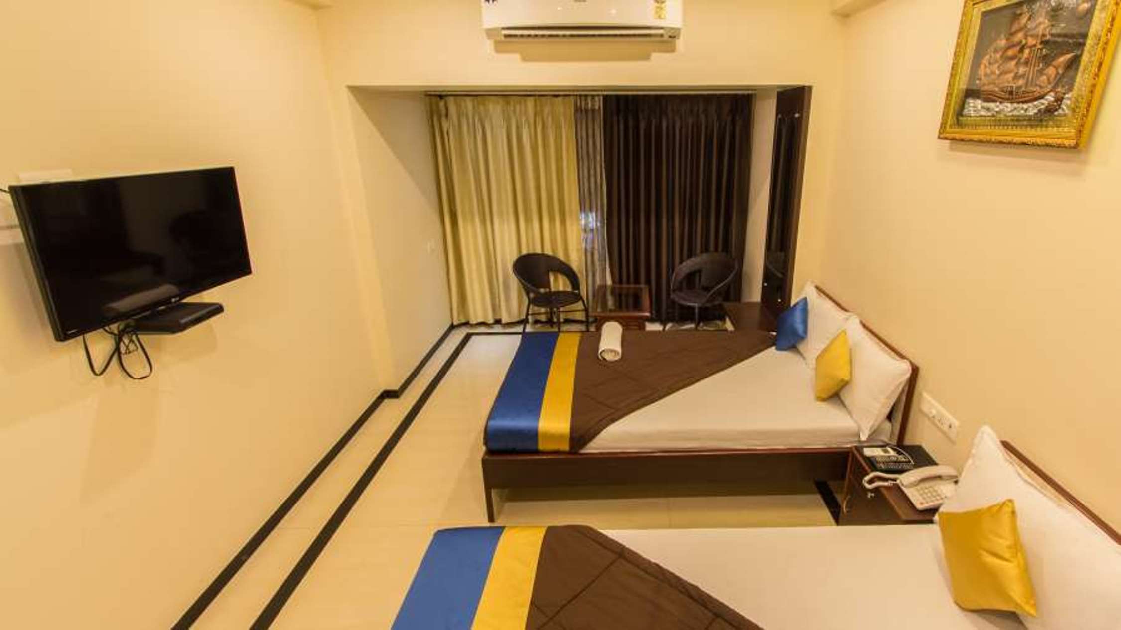 Hotel Aarya International
