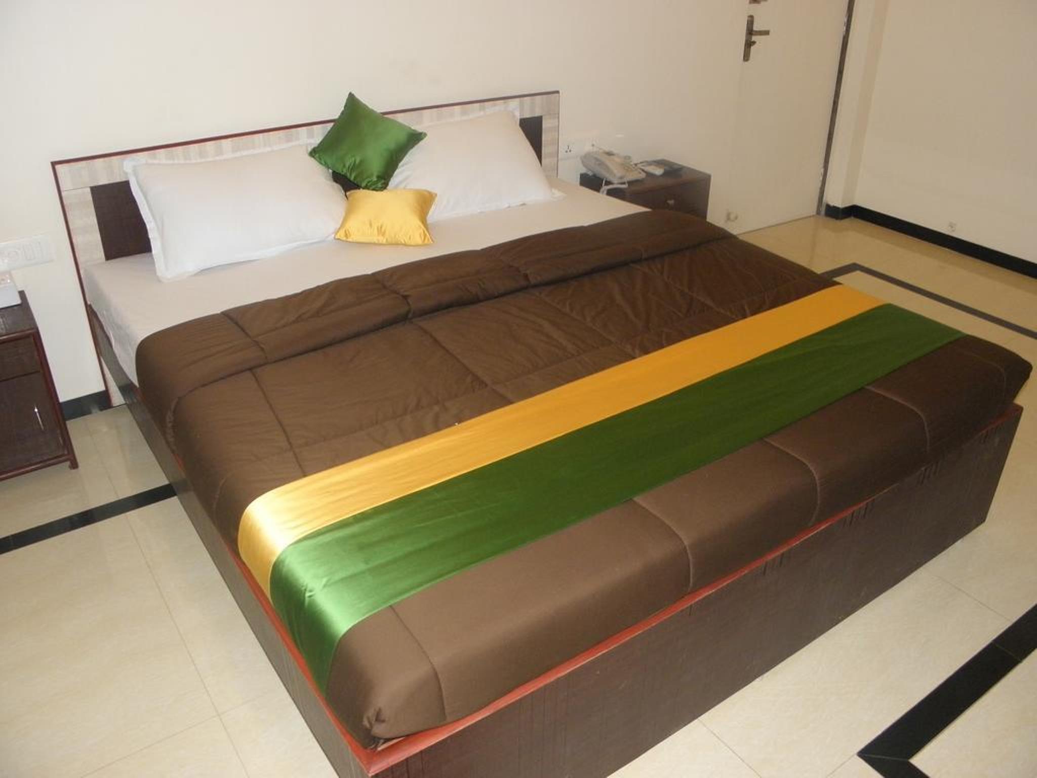 Hotel Aarya International