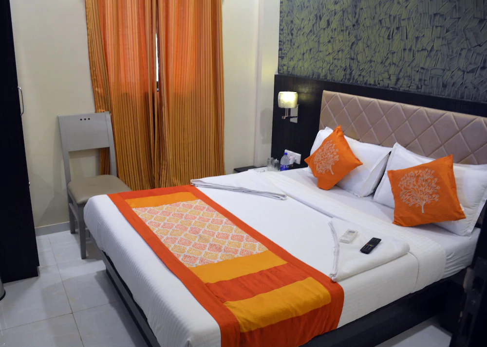 Hotel Adnoc Inn