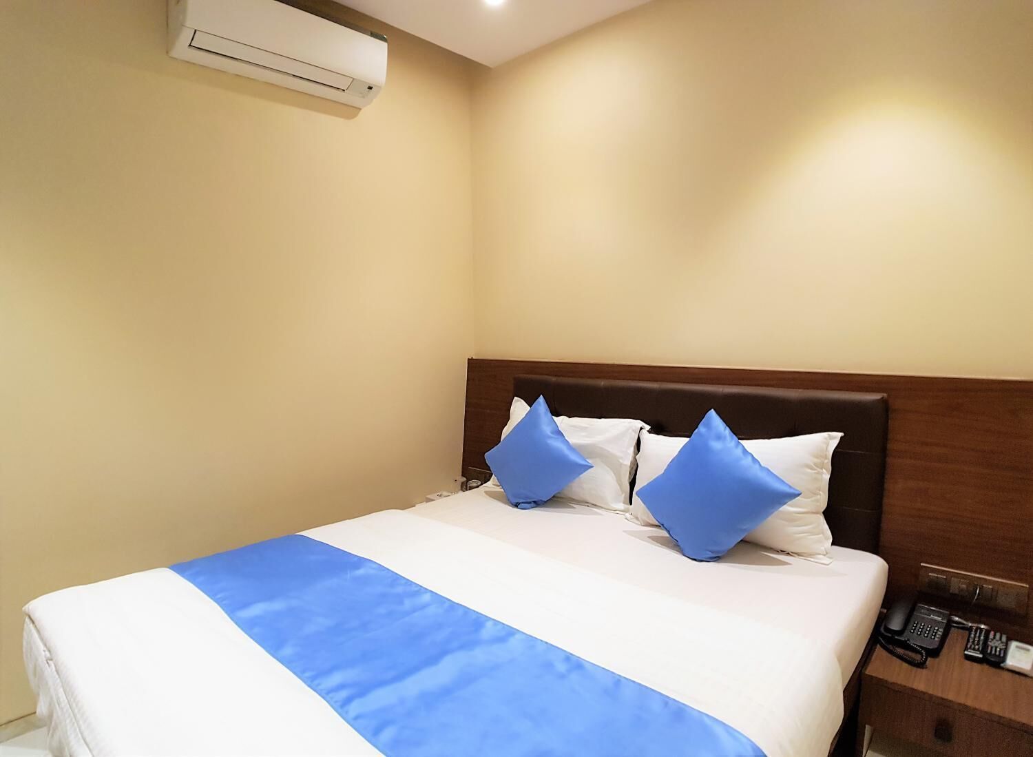 Hotel Ahlan International