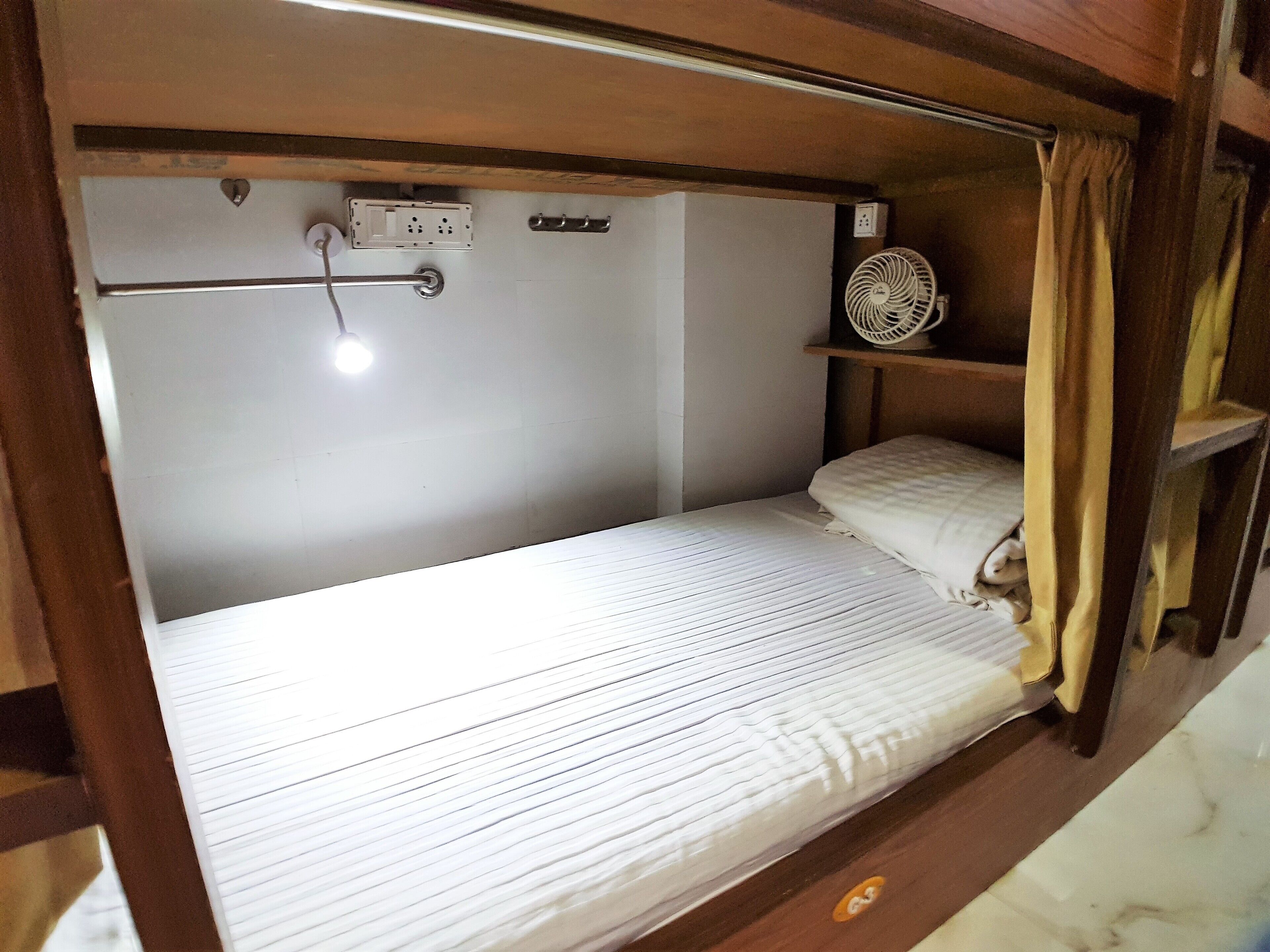 Hotel Ahlan International