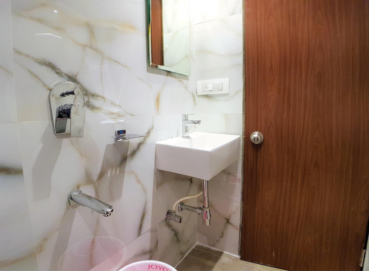 Hotel Ahlan International