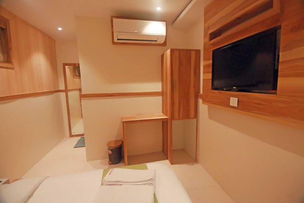 Hotel Al Madina