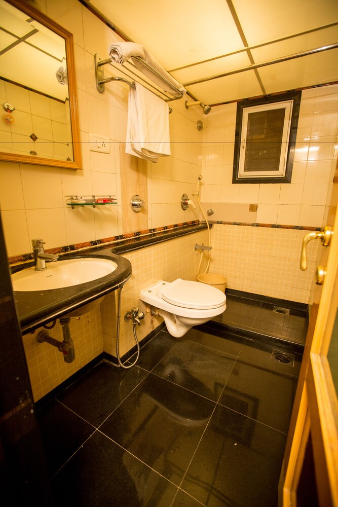 Hotel Ashwin Pvt Ltd