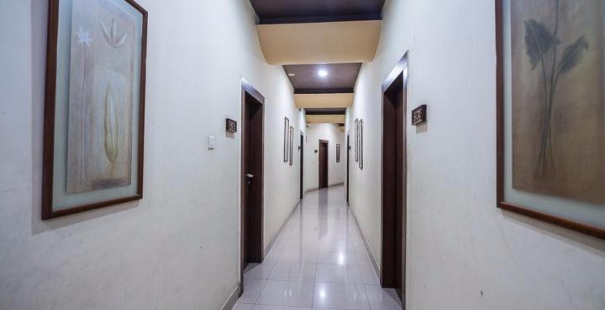 OYO Flagship 568 Bandra Mumbai