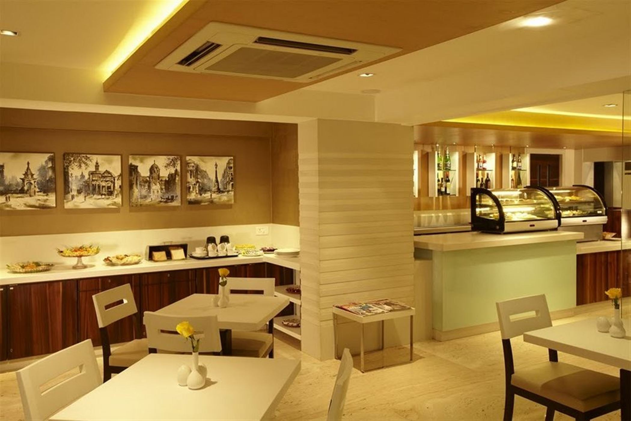 Hotel Bawa Continental