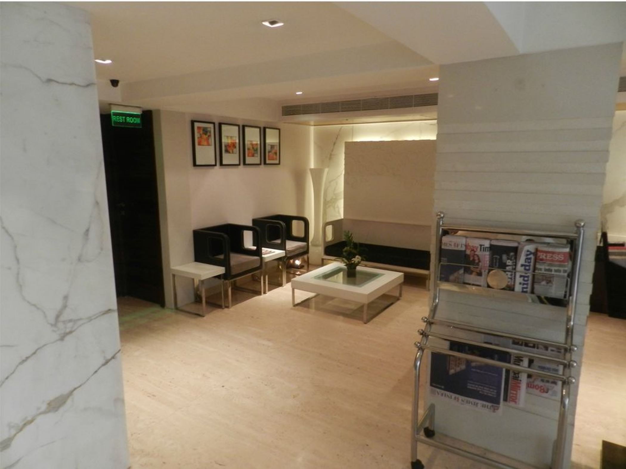 Hotel Bawa Continental