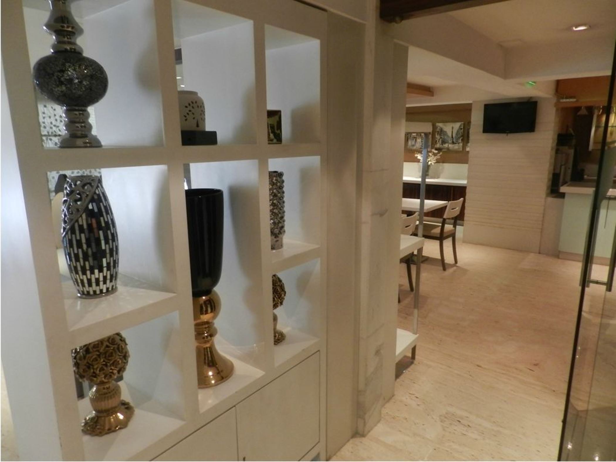 Hotel Bawa Continental