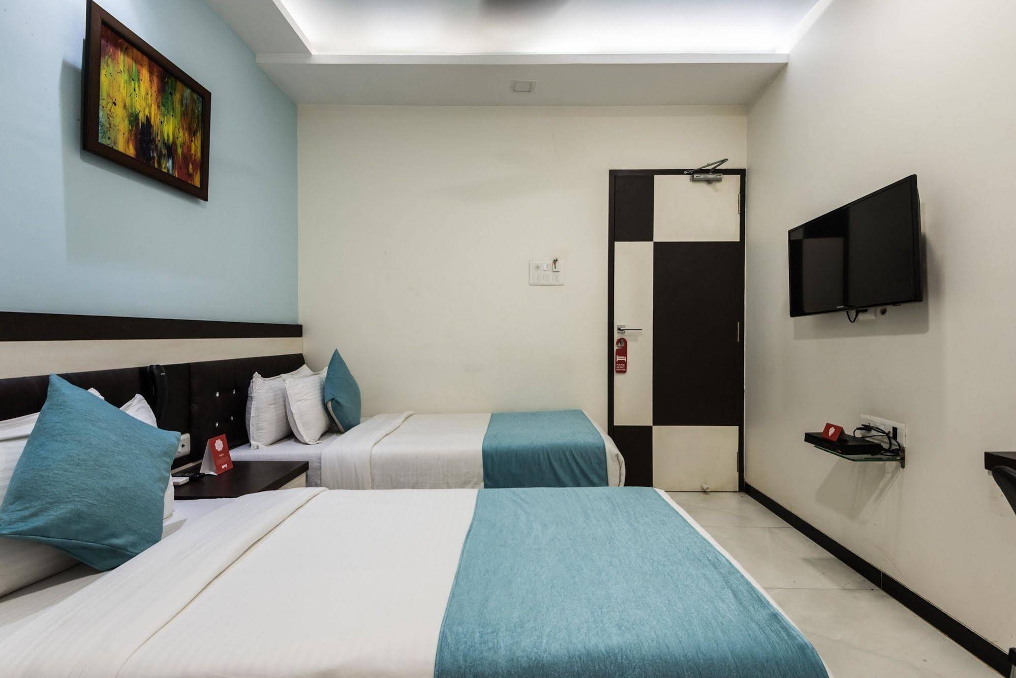 Hotel Blue Pearl Residency