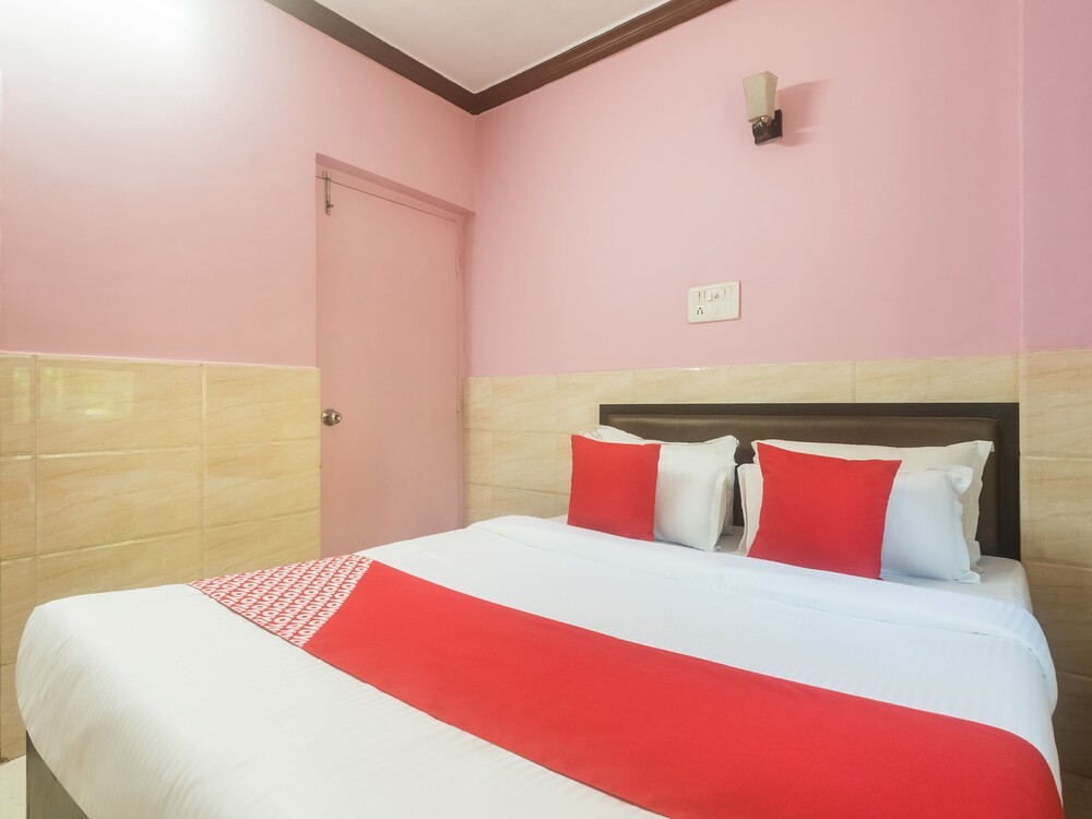 Hotel Classic Residency by OYO Rooms
