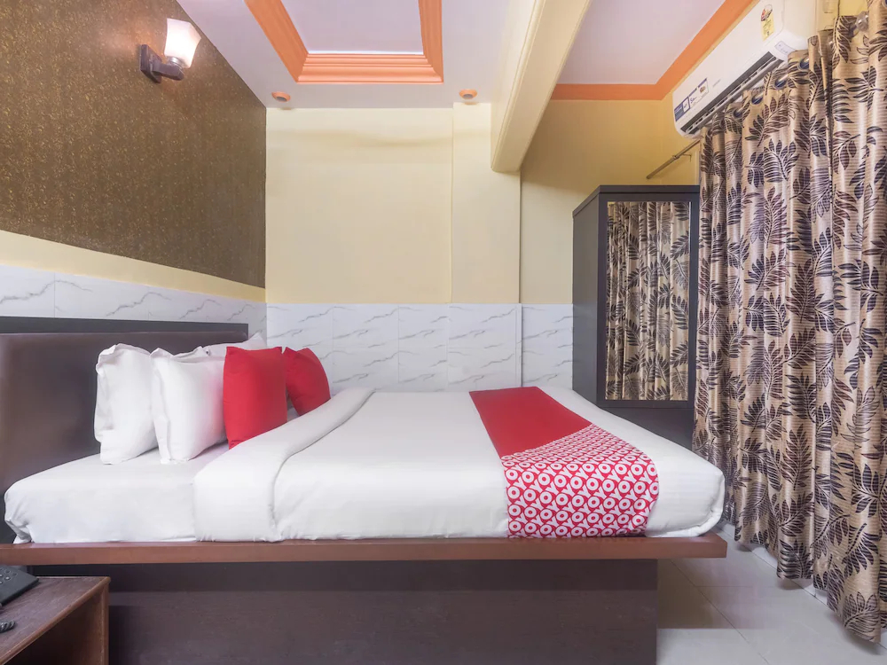 Hotel Classic Residency by OYO Rooms
