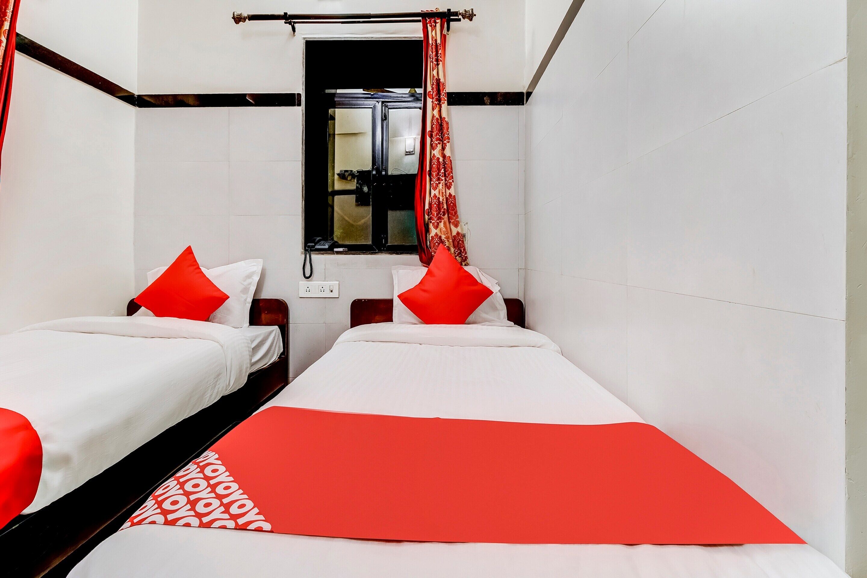 Hotel Dreamland by OYO