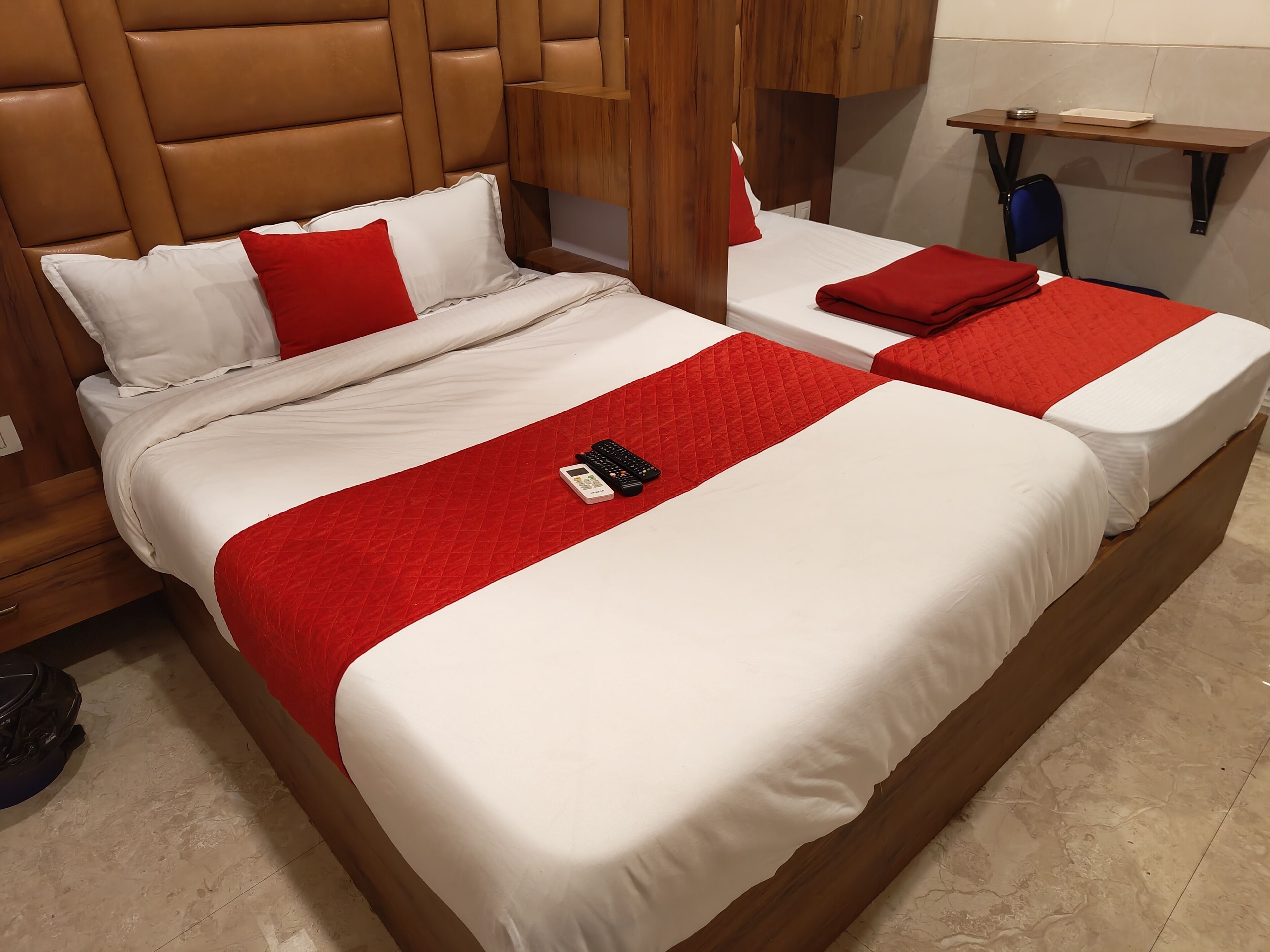Hotel Dream Palace Residency