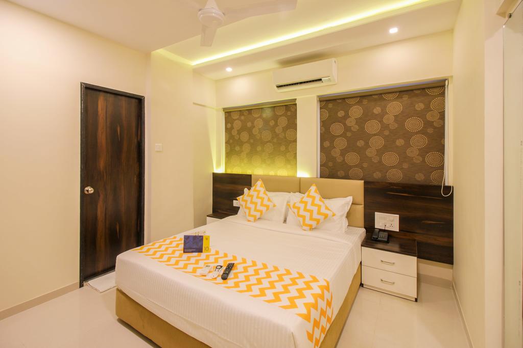 Hotel Embassy Park
