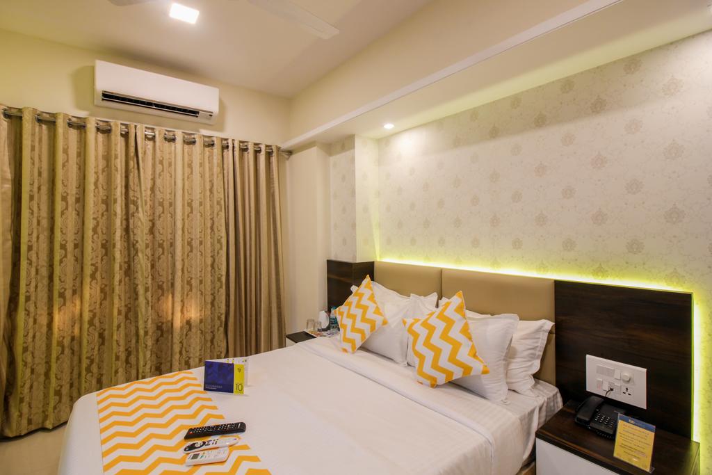 Hotel Embassy Park