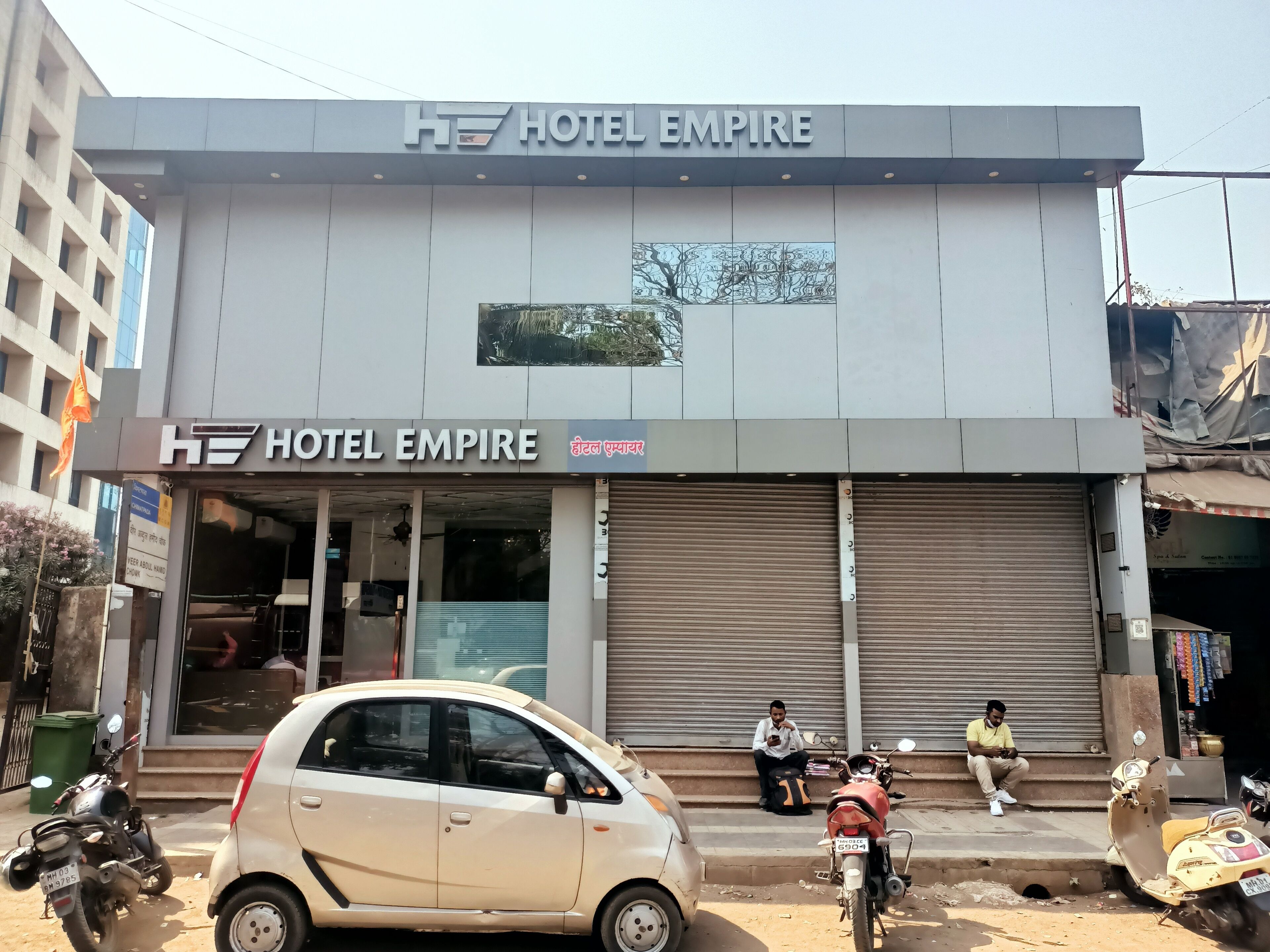 Hotel Empire