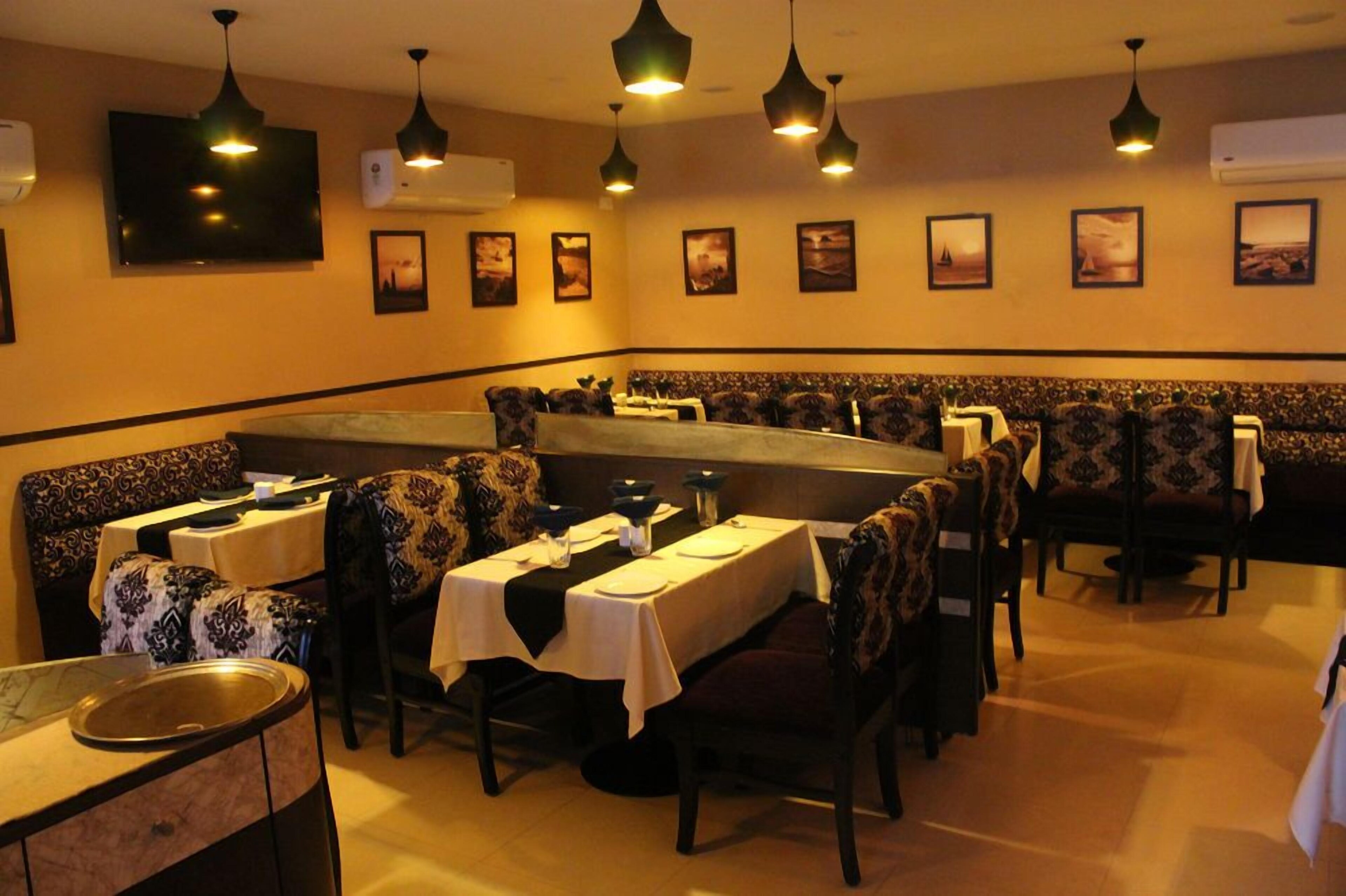 Hotel Galaxy Annexe