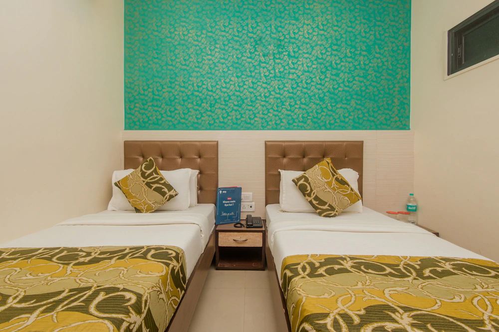 Hotel Golden Nest by OYO Rooms