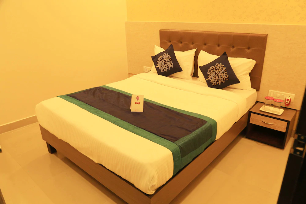 Hotel Golden Nest by OYO Rooms