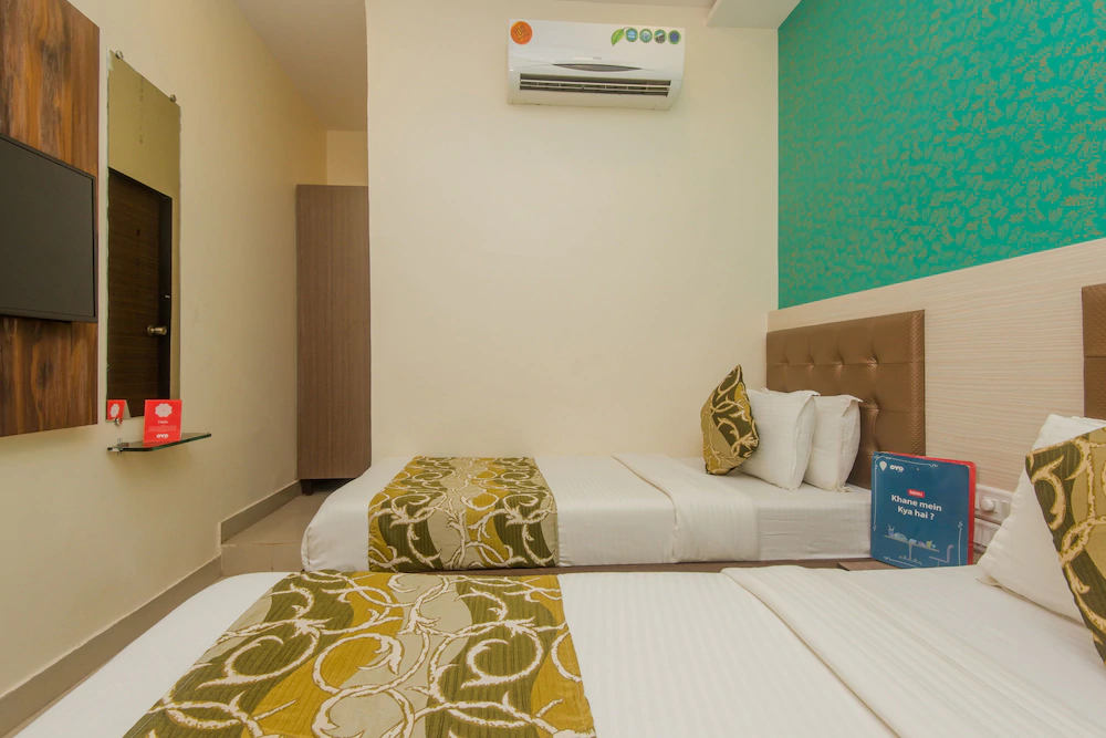 Hotel Golden Nest by OYO Rooms
