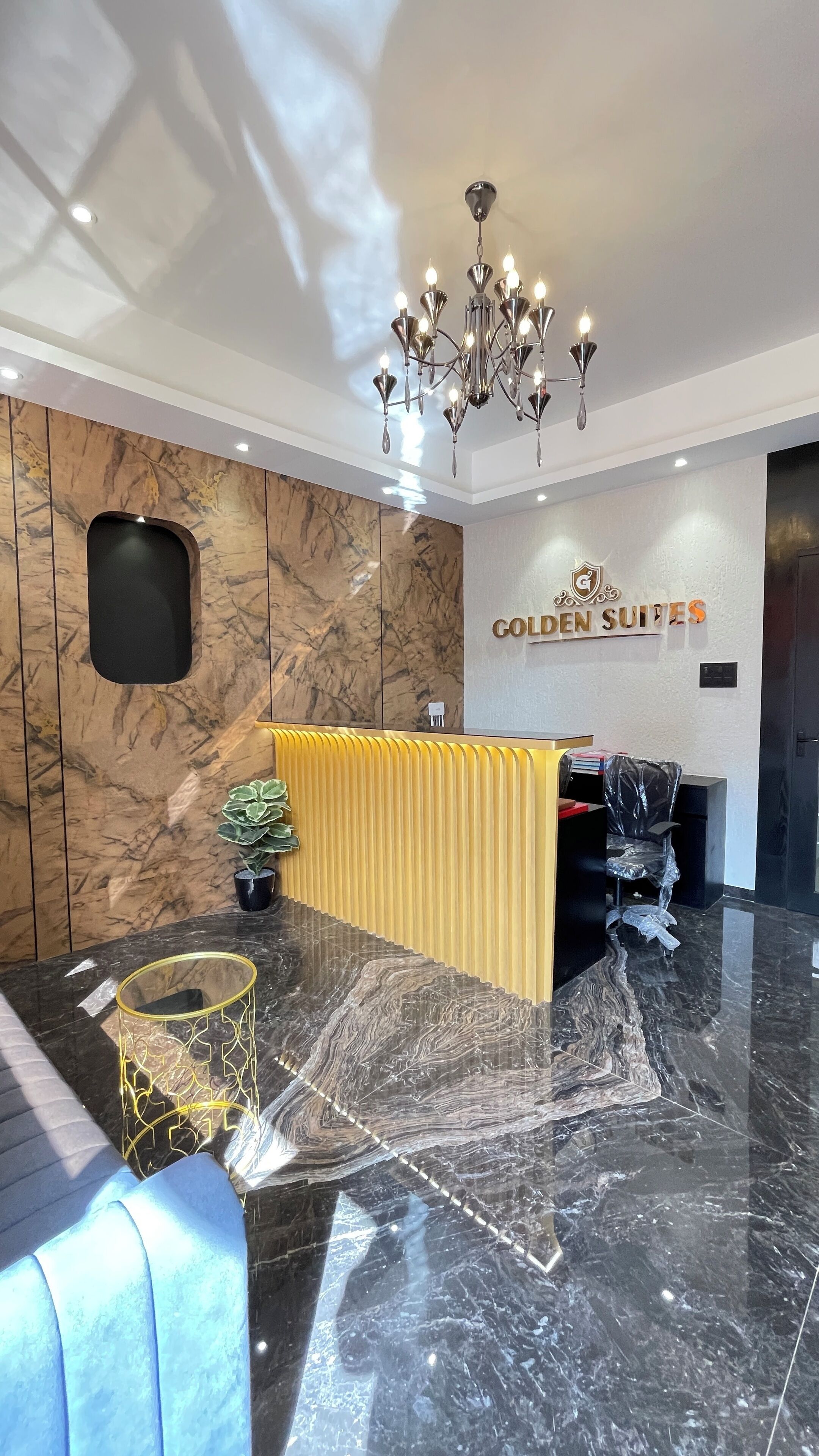 Hotel Golden Suites