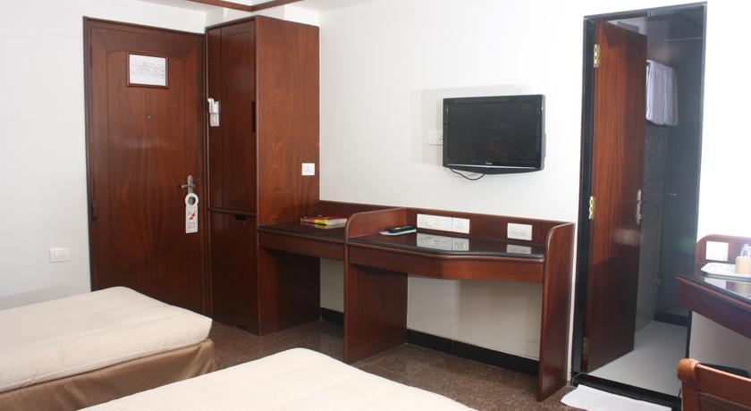 Hotel Karl Residency