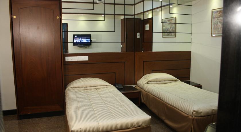 Hotel Karl Residency